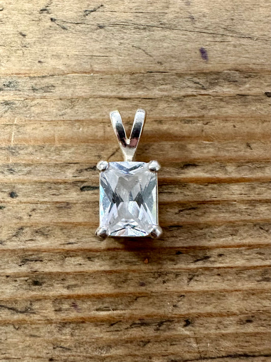 Vintage White CZ 925 Silver Pendant