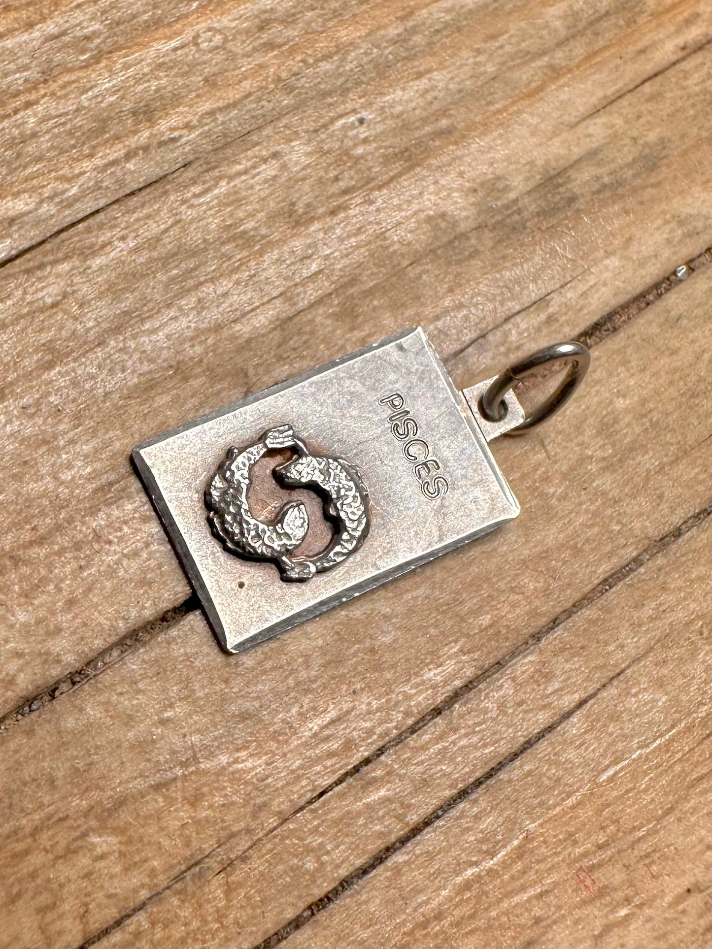 Vintage Pisces Rectangle 925 Sterling Silver Pendant
