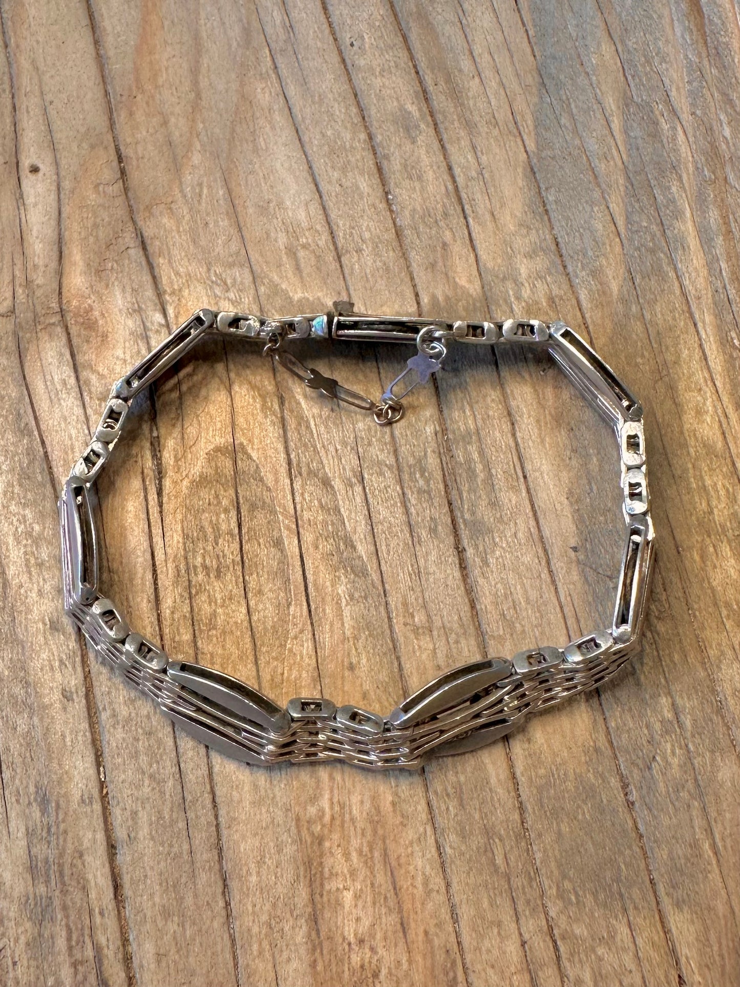Unique Gated Decorative Link with Safety Chain 800 Silver 7.5 Bracelet