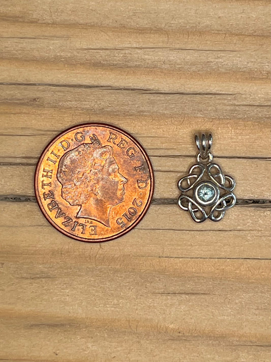Small Ornate Blue Topaz 925 Sterling Silver Pendant