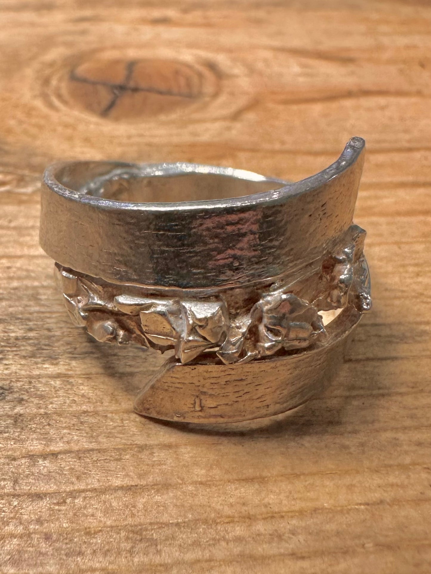 Handmade Textured Overlapping 925 Silver Size W Ring