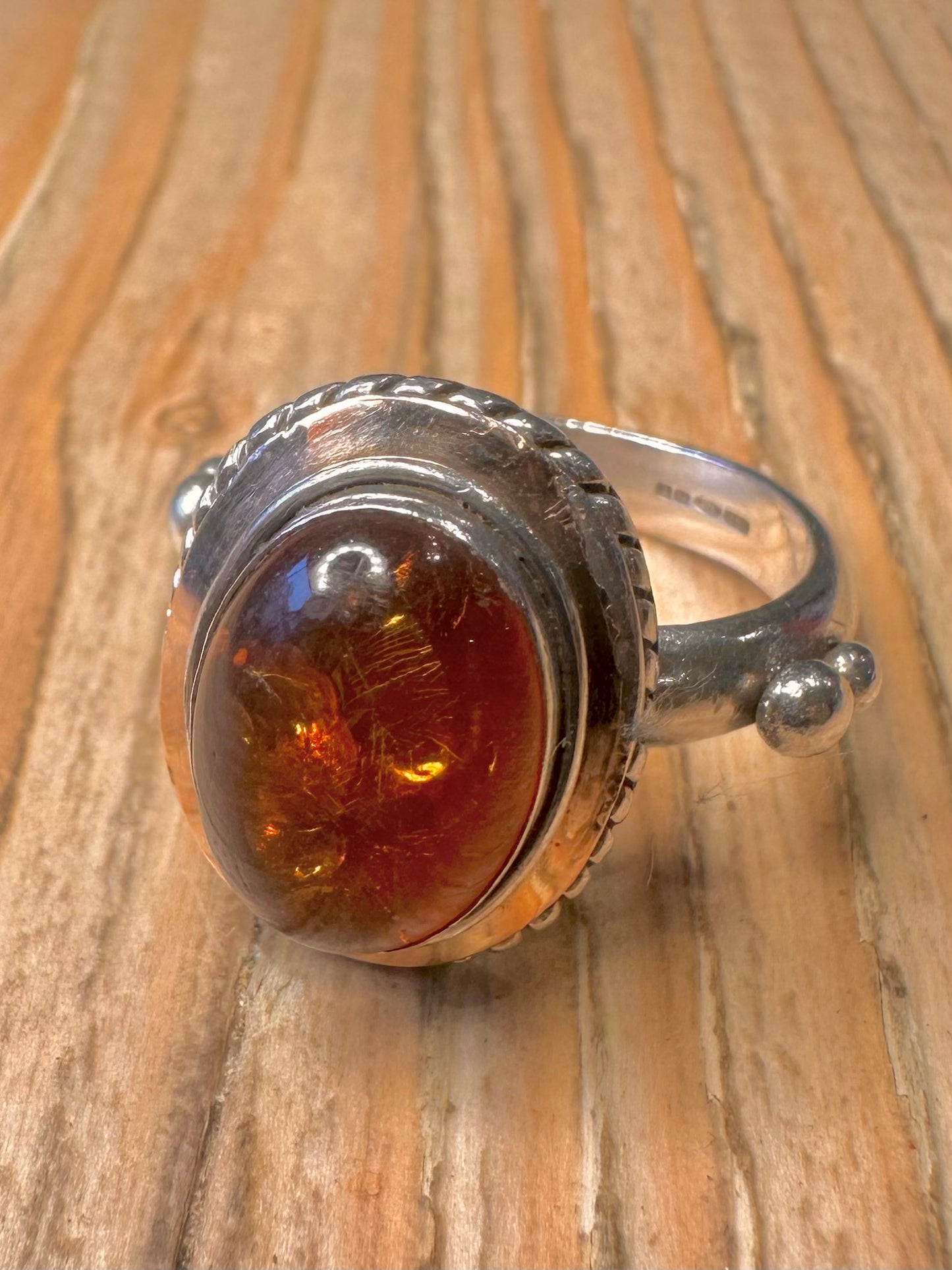 Modern 2000 Amber Chunky 925 Sterling Silver Size R Ring
