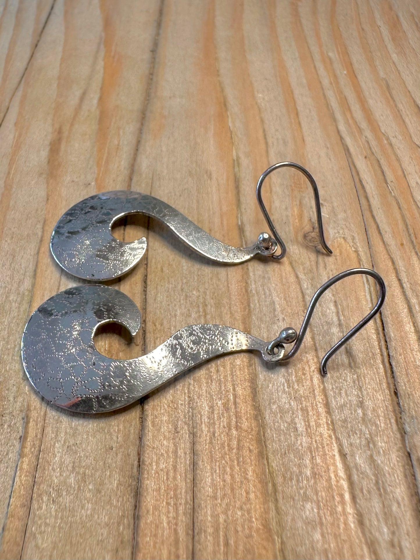 Abstract Engraved Curl 925 Sterling Silver Earrings