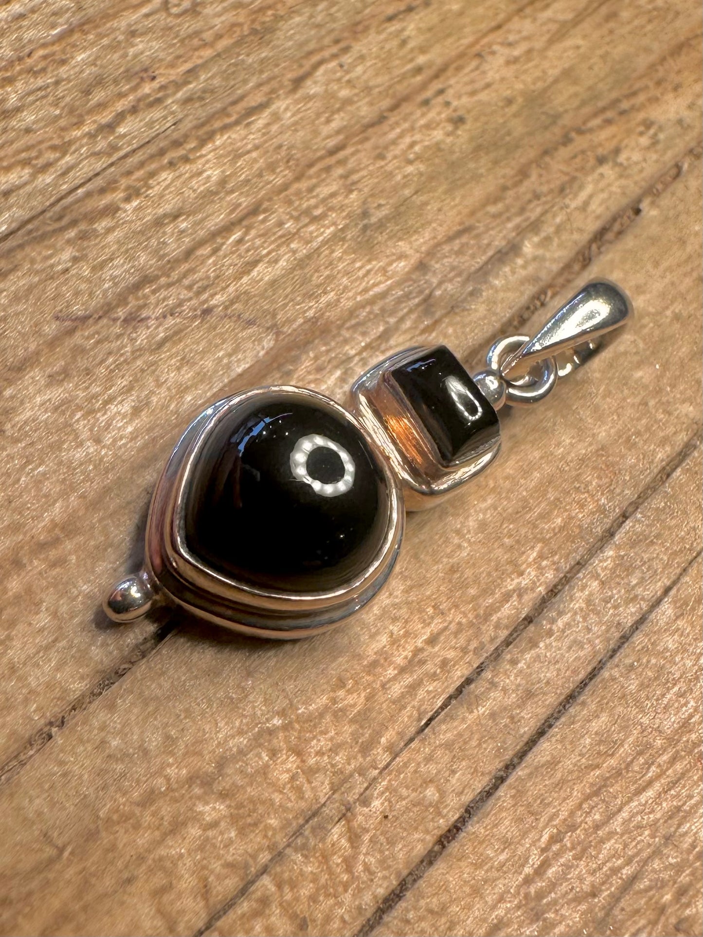 Vintage Onyx 925 Sterling Silver Pendant