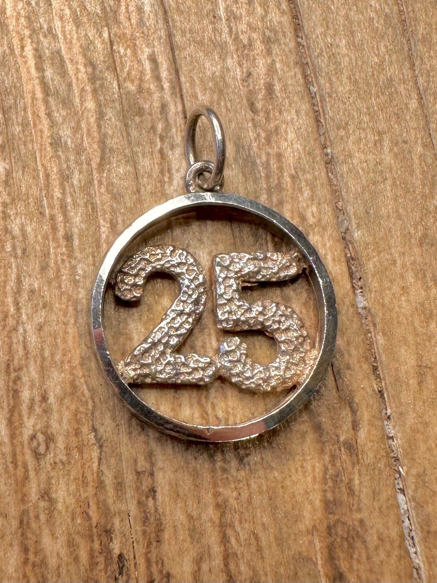 Vintage 25 Textured Circle 925 Sterling Silver Pendant