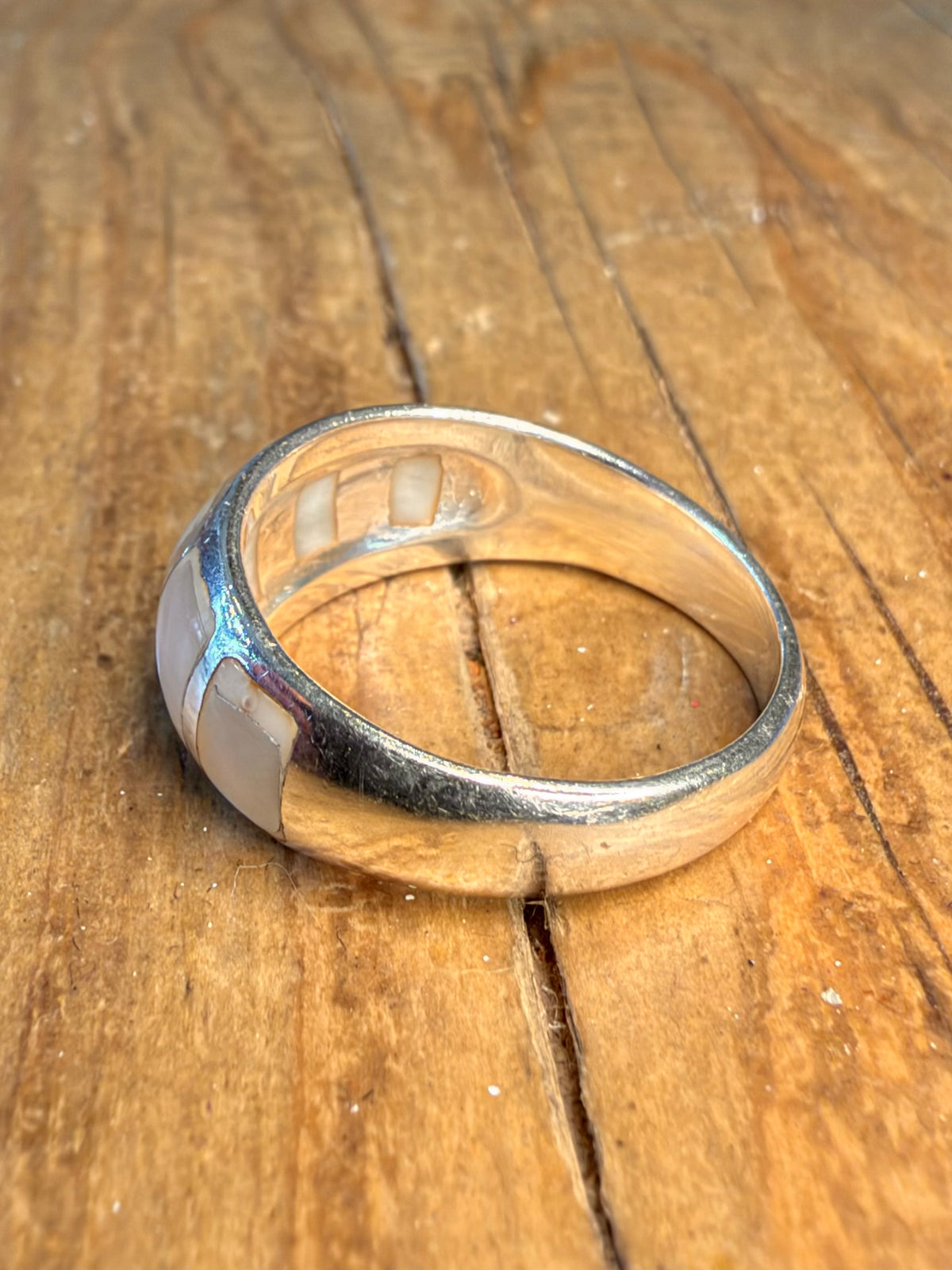 Mother of Pearl Inlay Dome 925 Sterling Silver Size P1/2 Ring