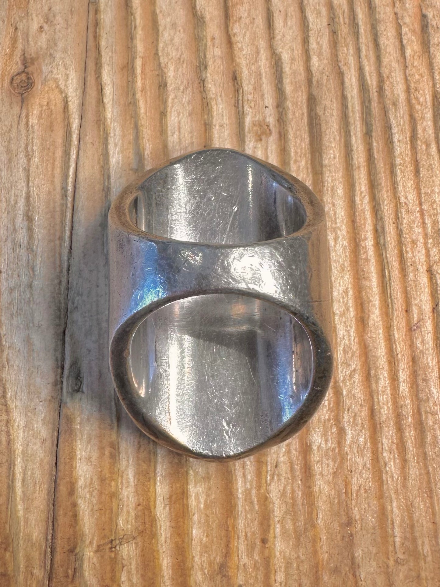 Wunderschöner großer, klobiger, irisierender Perlmutt-Ring aus 925er Sterlingsilber, Größe Q