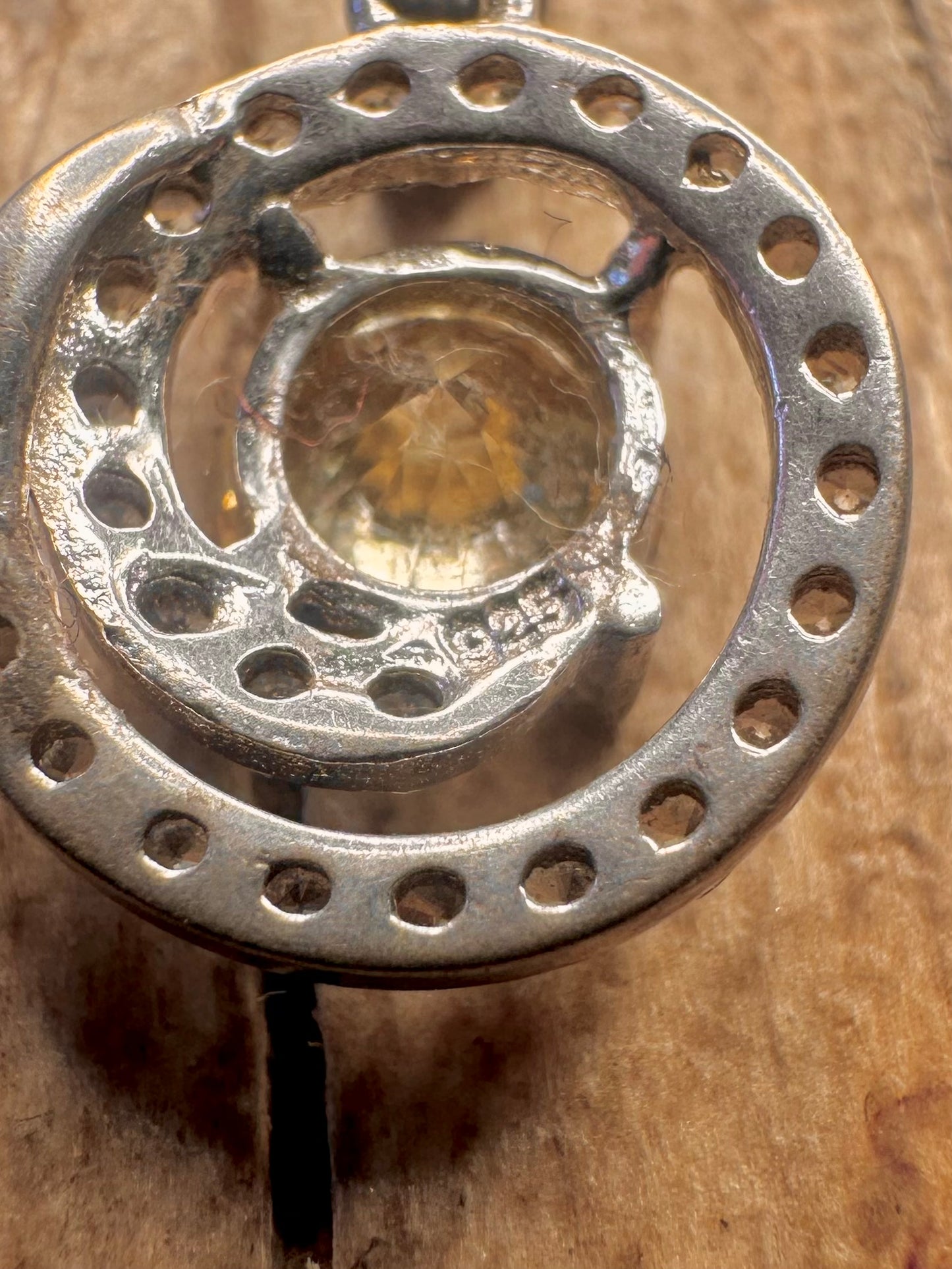 Moderner Citrin- und Weiß-CZ-Kreis-Anhänger aus 925er Sterlingsilber