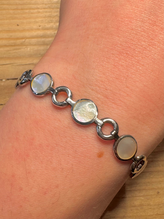 Vintage Mother of Pearl Circle Link 925 Sterling Silver 7.8 inch Bracelet