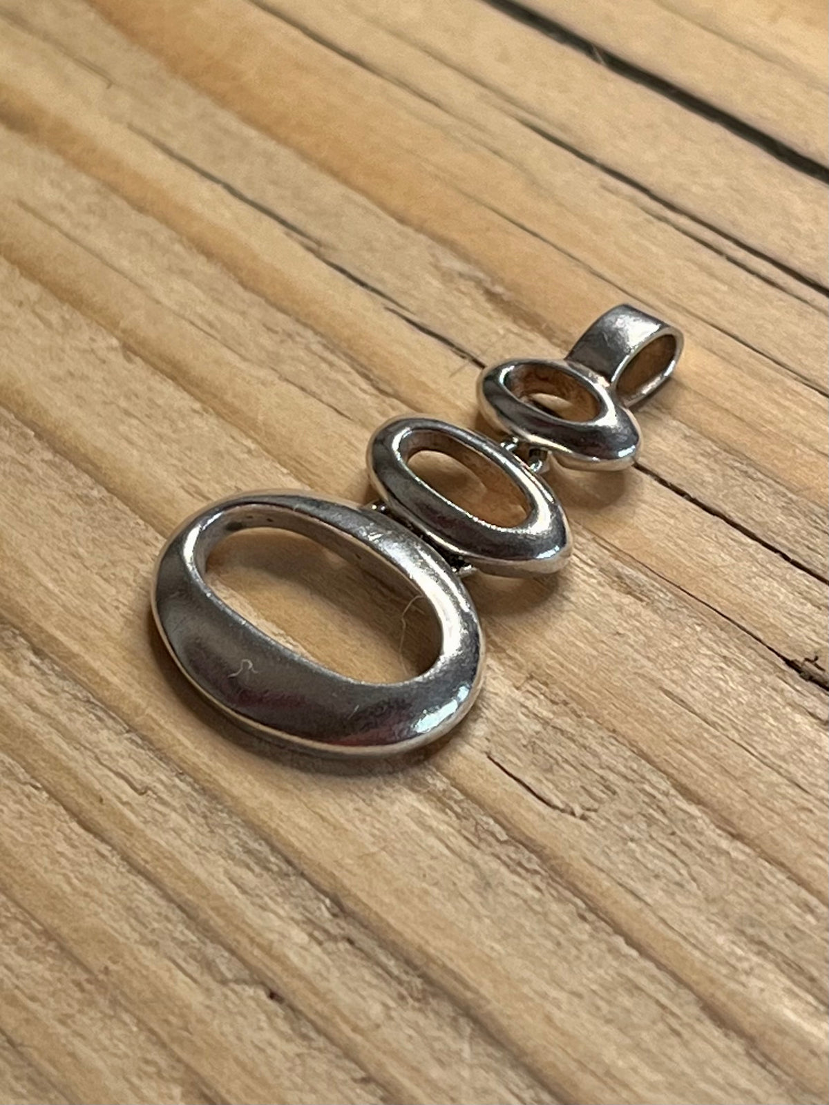 Tiered Oval 925 Marked SG Sterling Silver Pendant