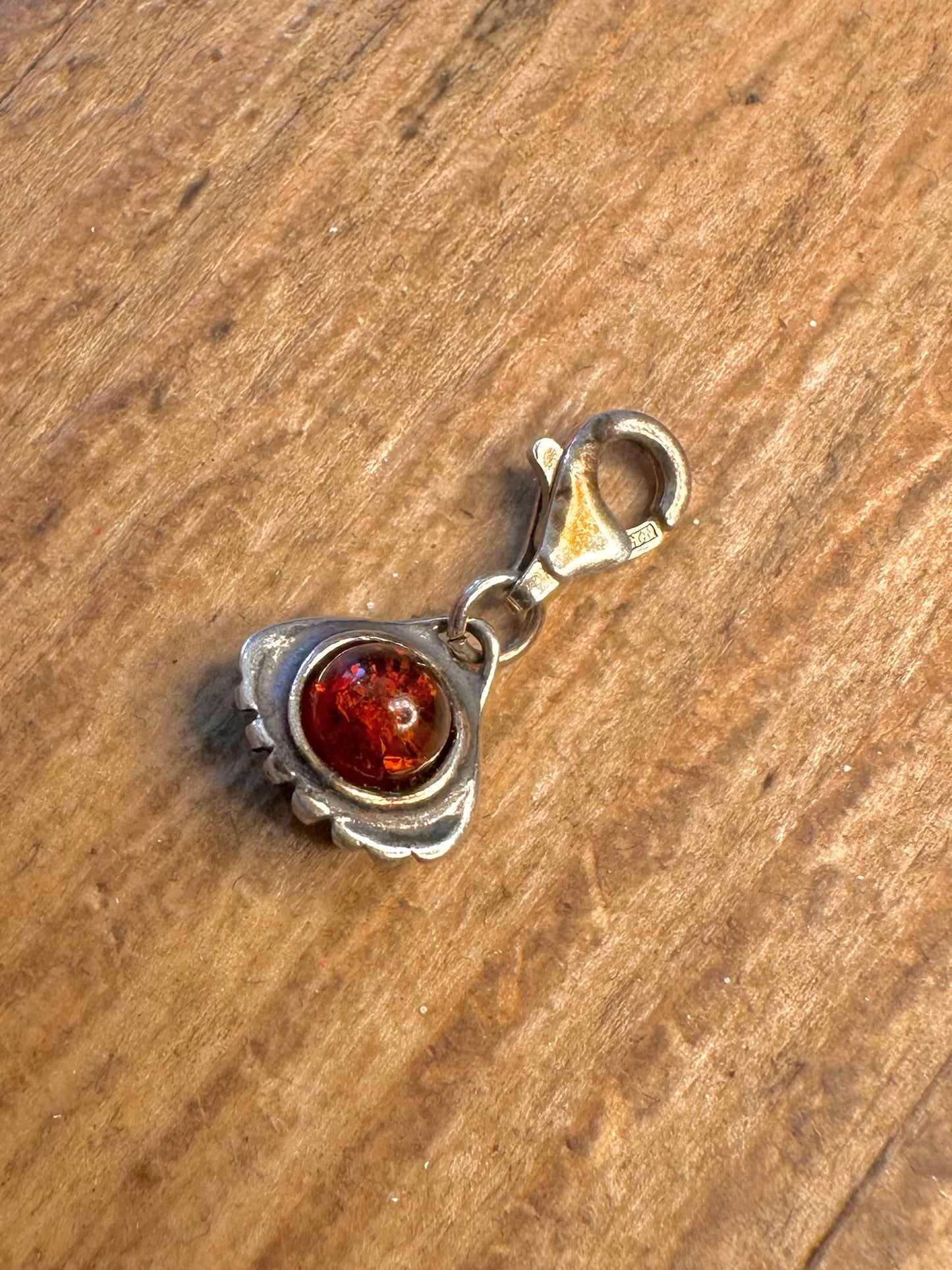 Amber Shell 925 Sterling Silver Clasp Pendant