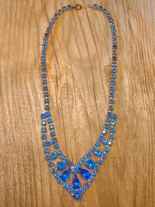 Vintage Art Deco Blue Rhinestone Teardrop and Round Silver Tone 15.5 inch Costume Necklace