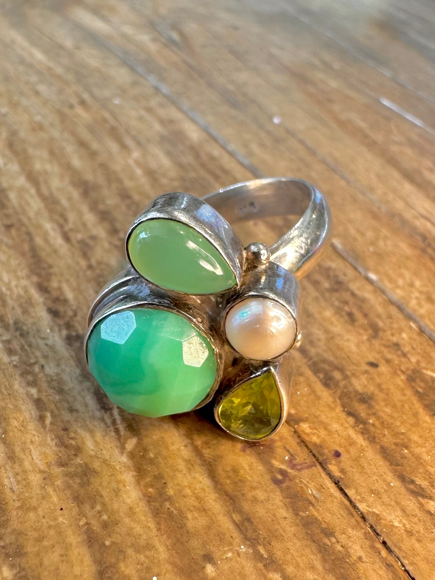Faceted Green Stone Peridot Pearl 925 Sterling Silver Size P Ring