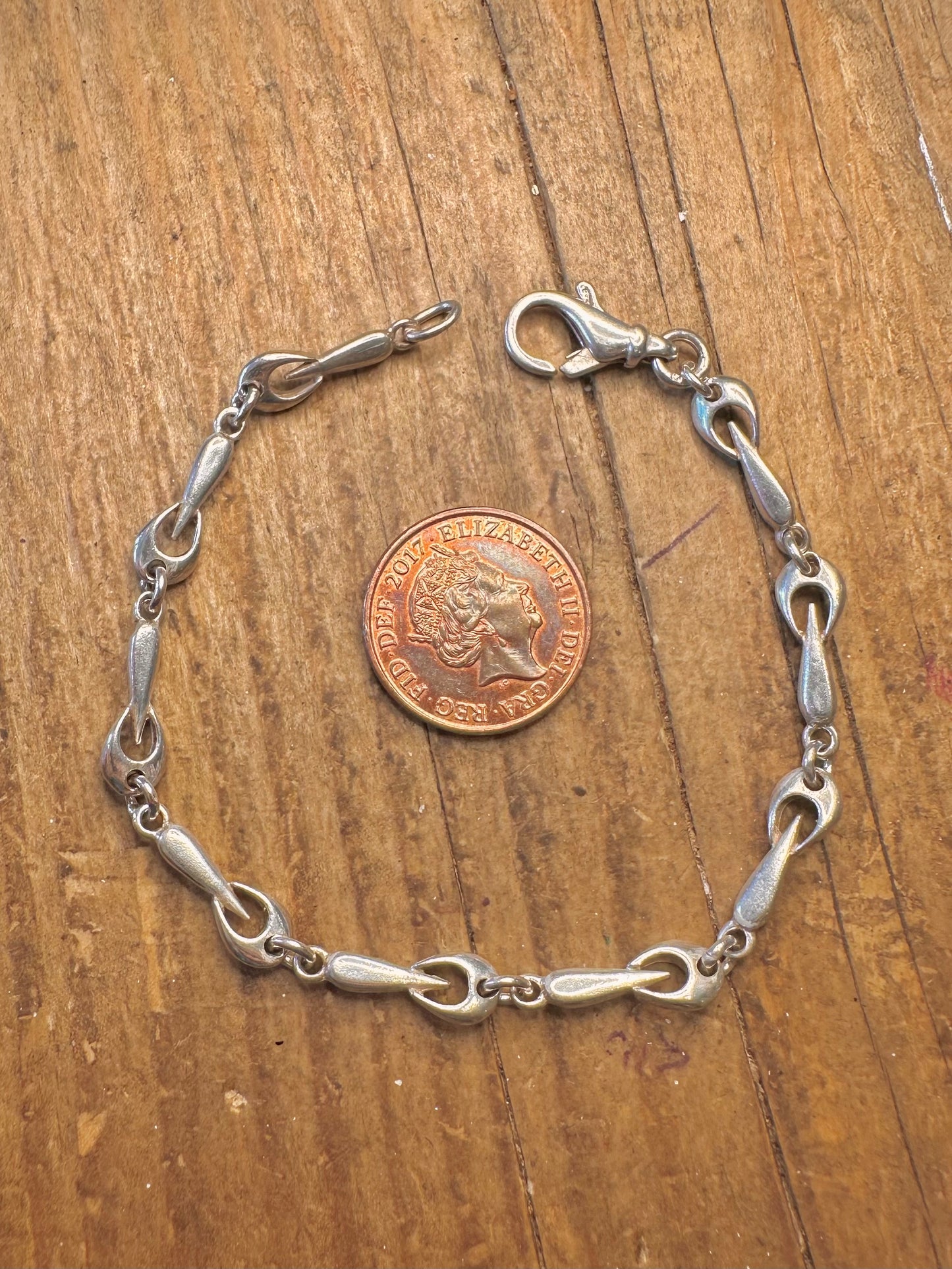 Abstract Teardrop Link 925 Sterling Silver 7.5 inch Bracelet