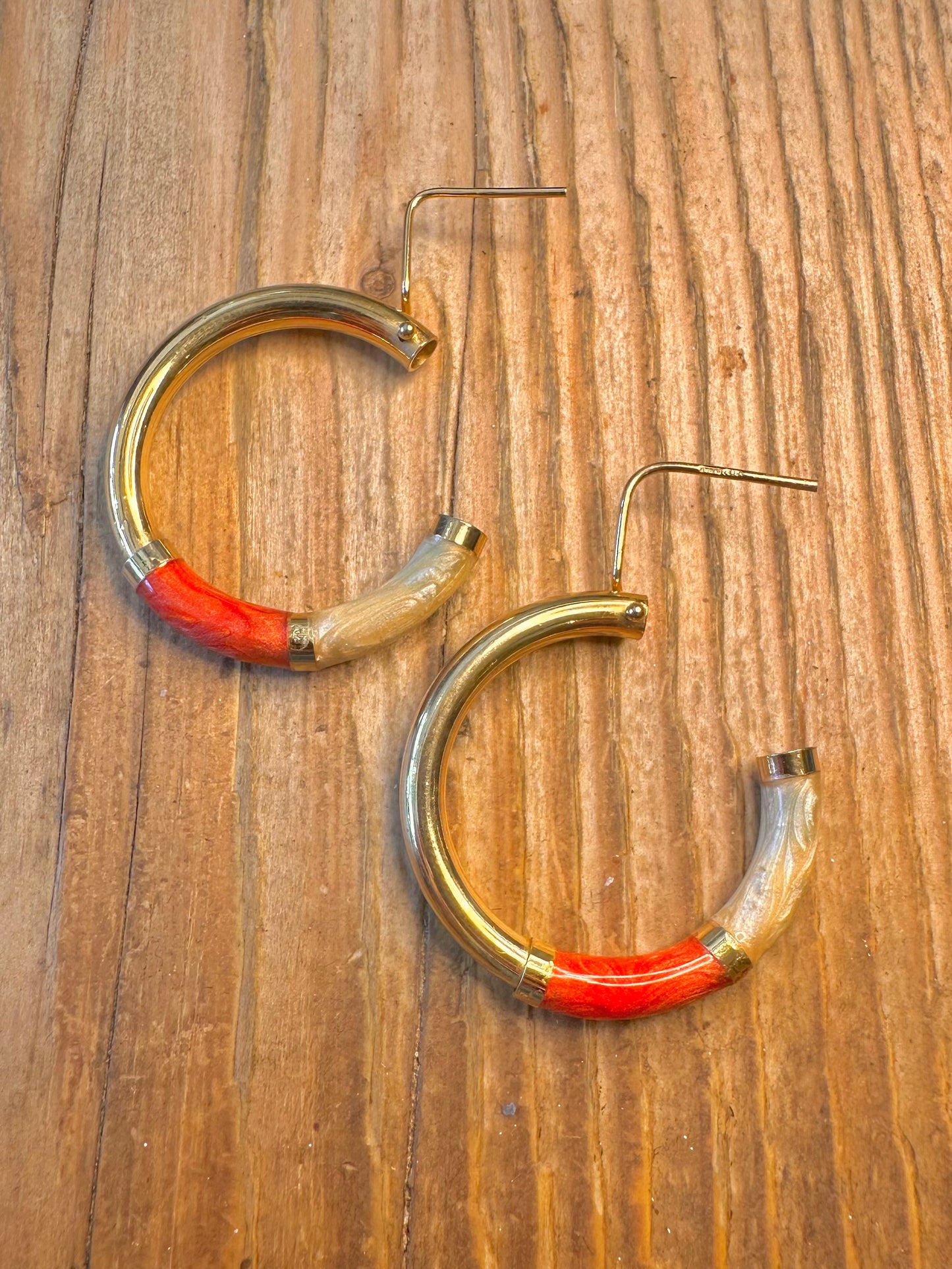 Chunky Red and White Resin Italian Gold on 925 Sterling Silver Hoop Earrings