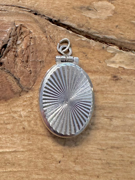 Vintage Oval Textured 925 Silver Locket Pendant