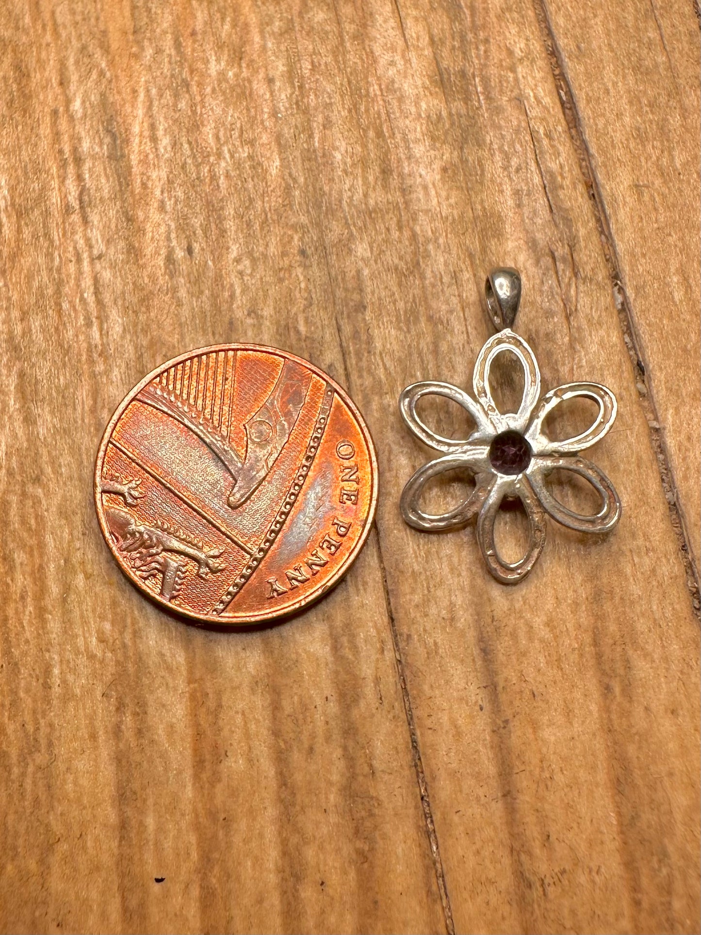 Vintage Amethyst Flower 925 Sterling Silver Pendant