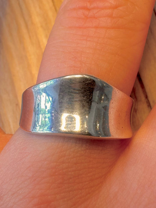 Abstract Concave Dome 925 Silver Size U Ring