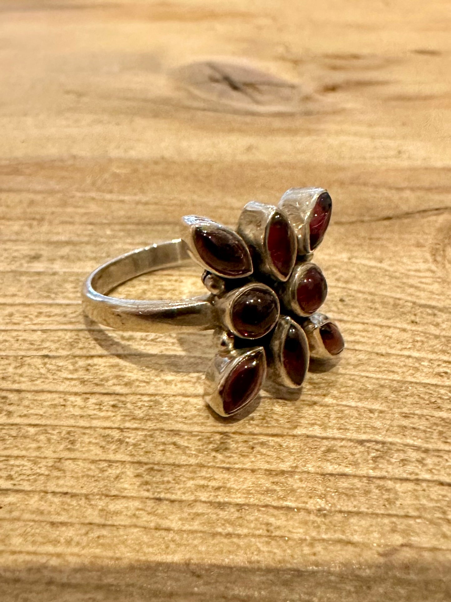 Vintage Garnet Flower 925 Silver Size S Ring