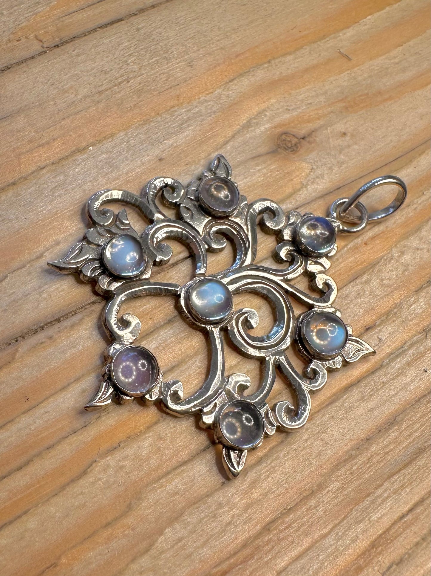 Vintage Moonstone Ornate 925 Sterling Silver Pendant