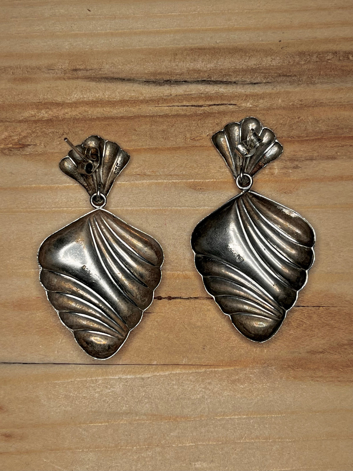 Ribbed Fan 925 Sterling Silver Drop Earrings