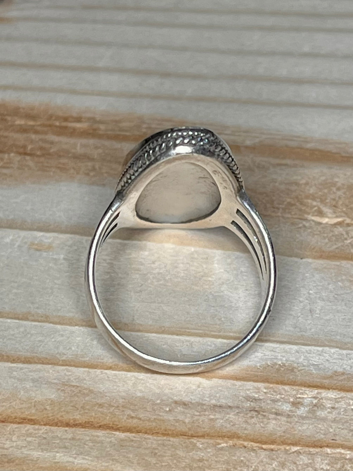 Oval Mother Of Pearl 925 Sterling Silver Size S Ring