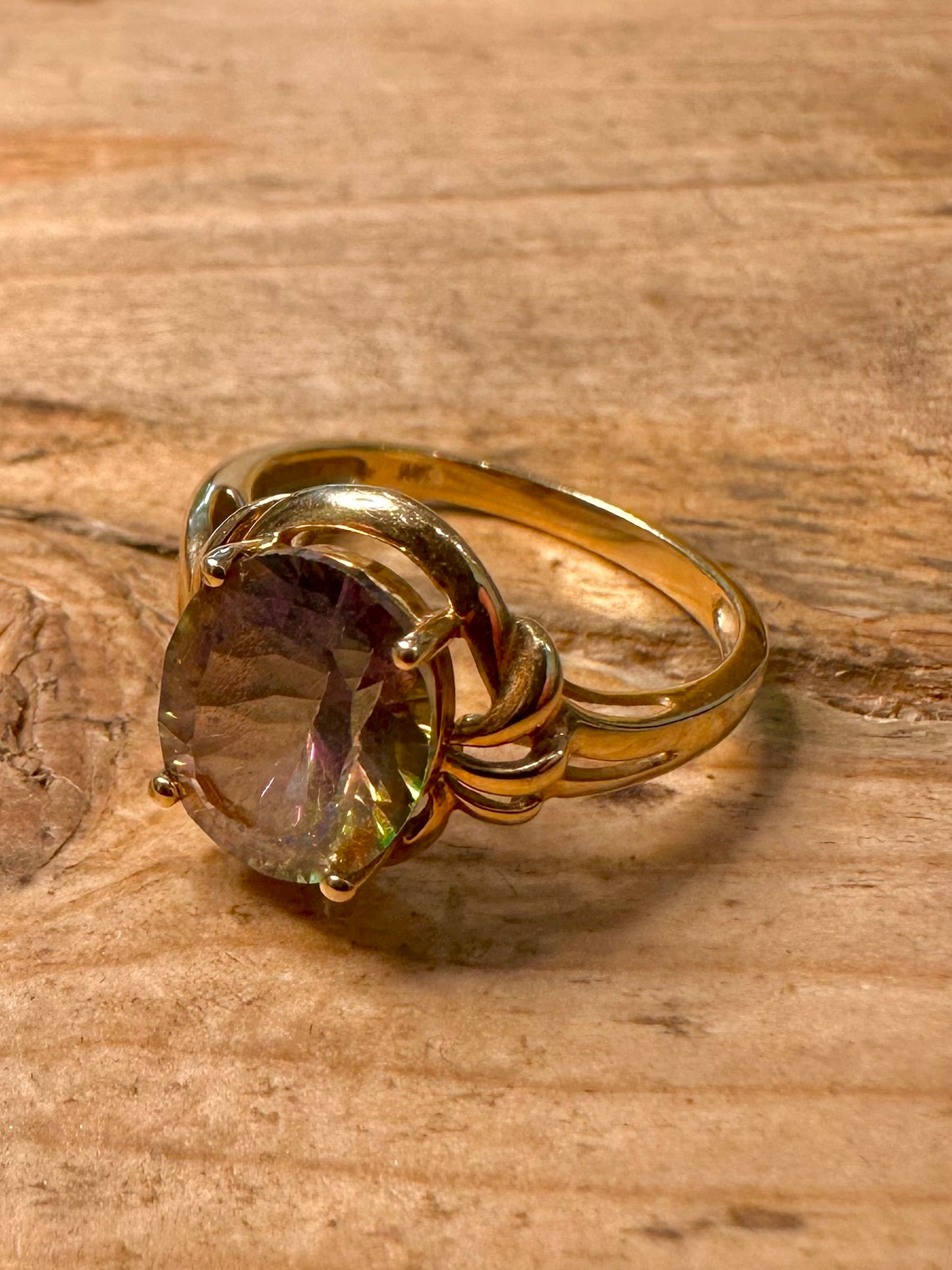 Vintage 9ct Gold Mystic Topaz 375 Size P1\2 Ring