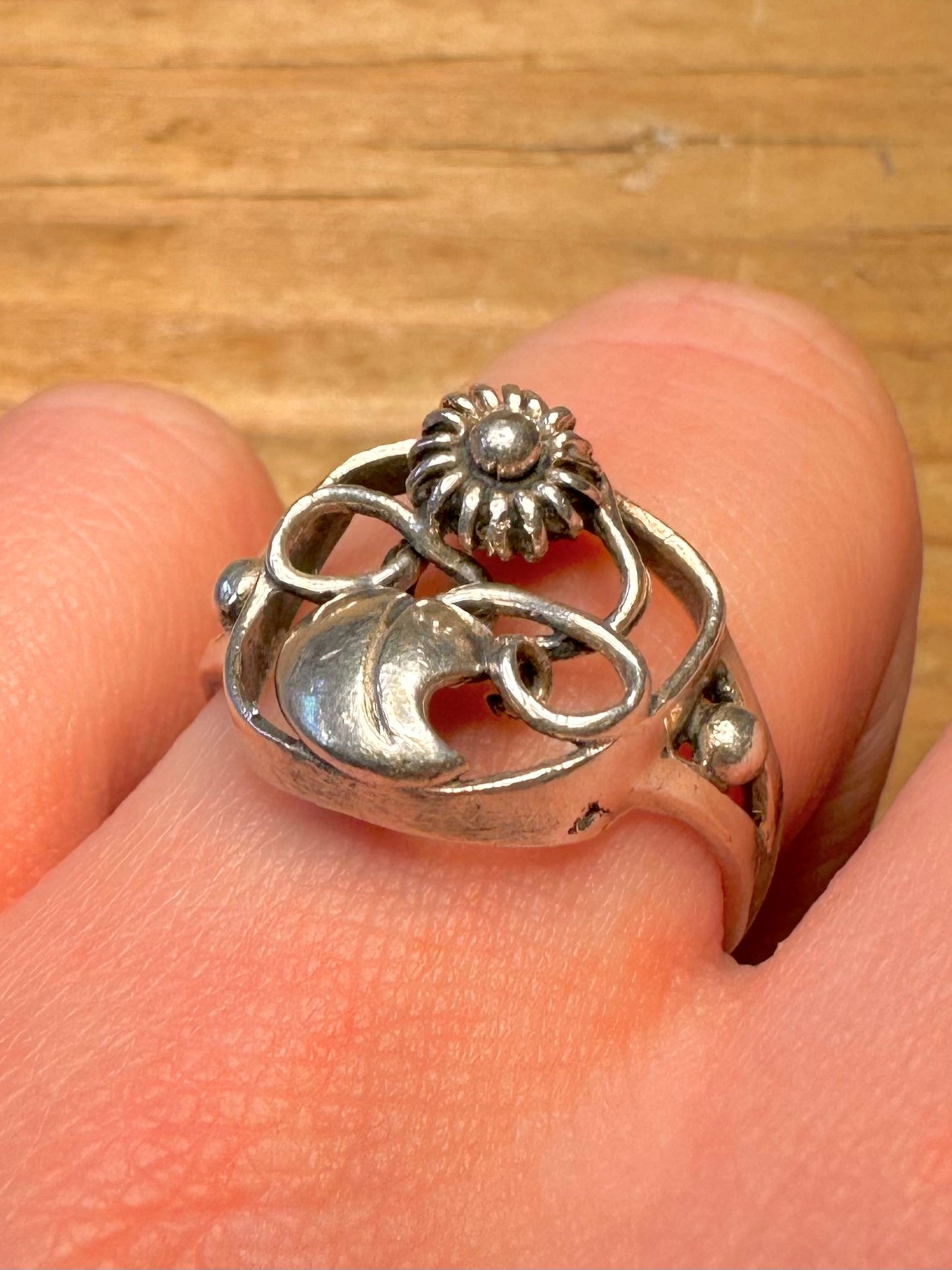 Abstract Floral Design 925 Sterling Silver Size S1/2 Ring