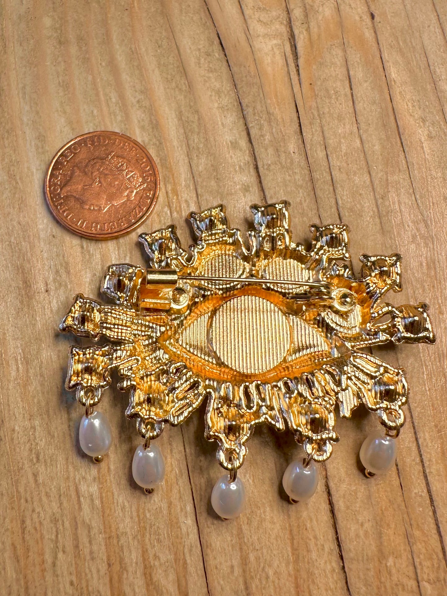Vintage Rhinestone Eye and Pearl Gold Tone Costume Brooch