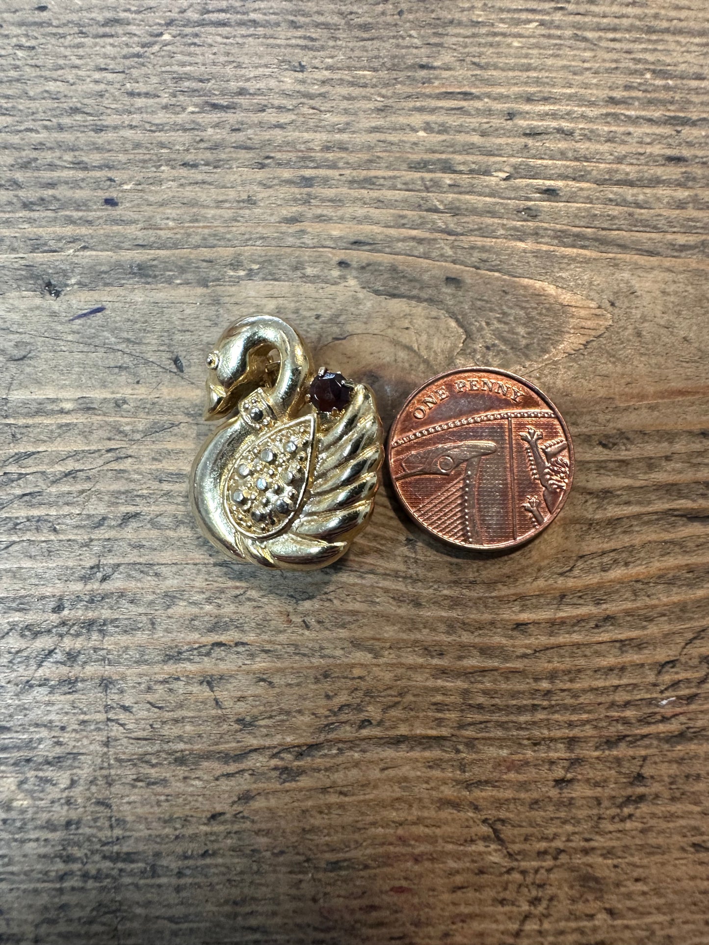 Vintage Red Stone Swan Costume Brooch