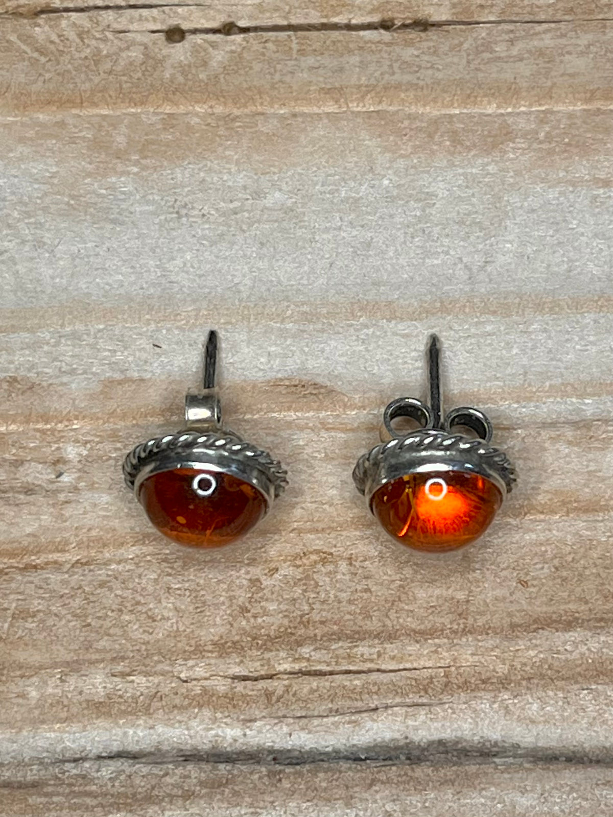 Small Circle Amber Beaded Border 925 Sterling Silver Stud Earrings