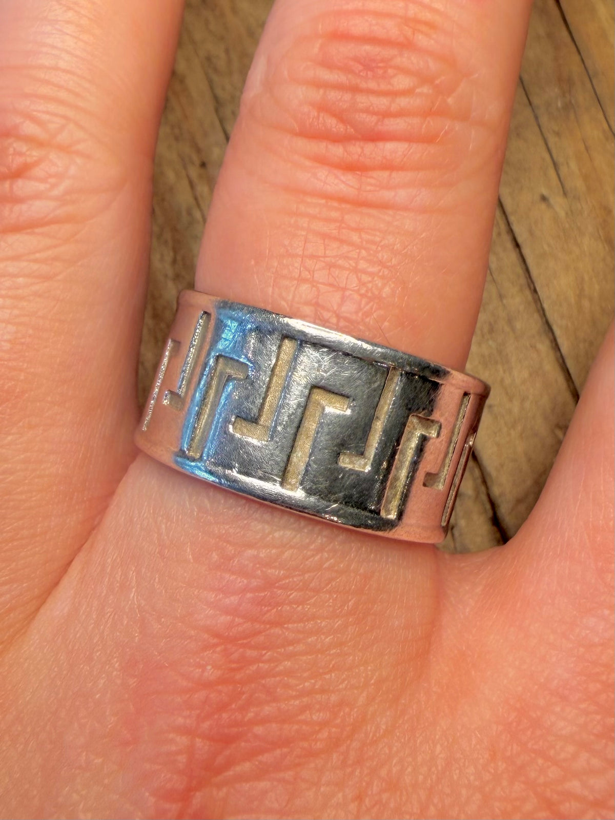 Thick 2004 Greek Key Band 925 Sterling Silver Size X1/2 Ring