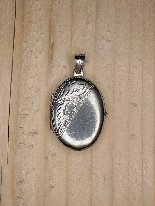 Engraved Oval Locket 925 Sterling Silver Pendant