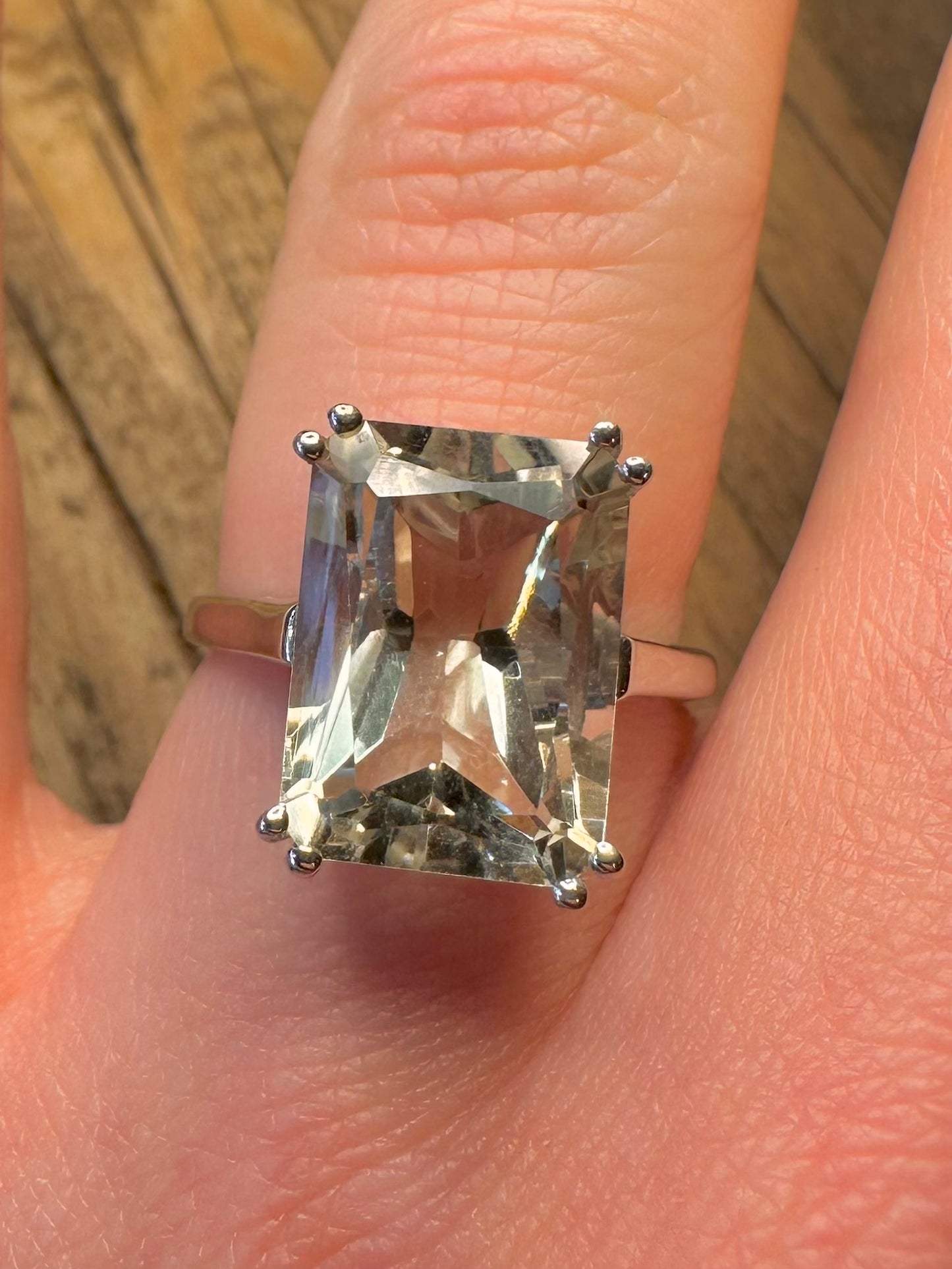 Grüner Amethyst im Smaragdschliff Solitär 925er Sterlingsilber Ring Größe Q