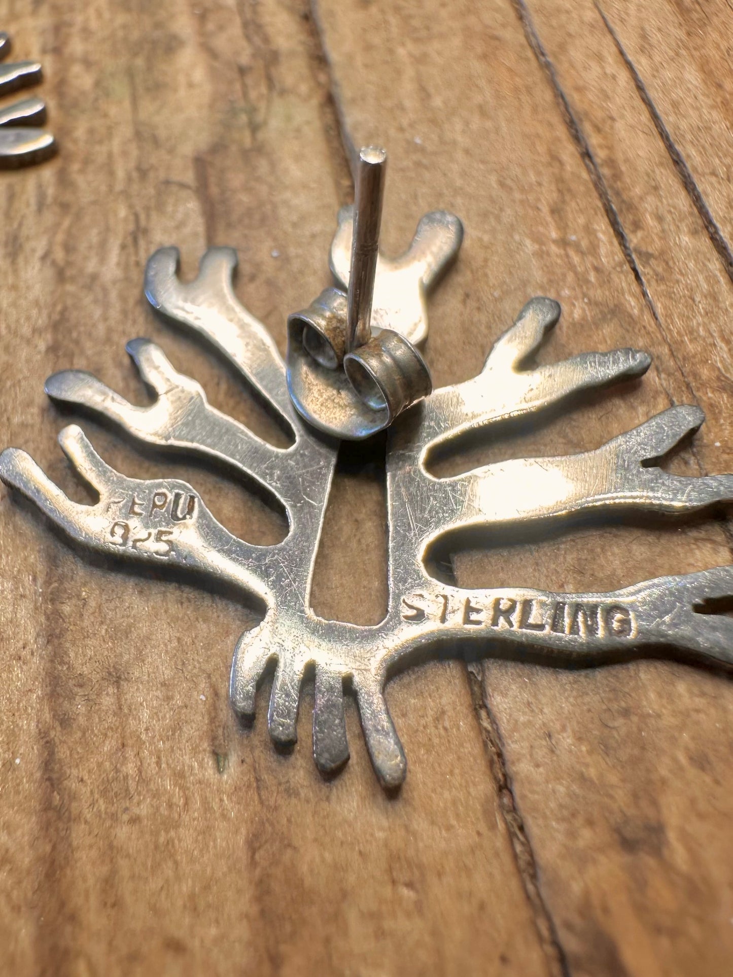 Ast-Design Gehämmerte Ohrstecker aus 925er Sterlingsilber