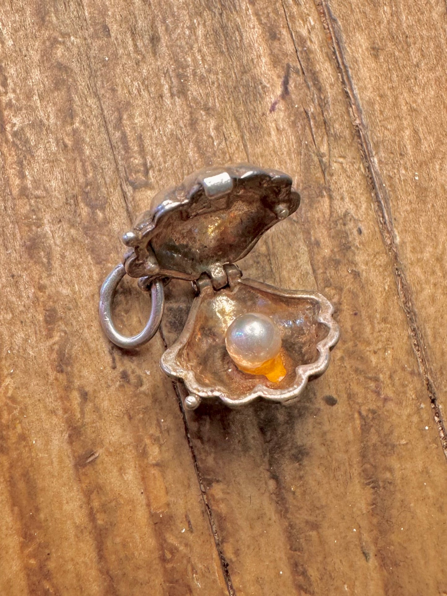 Nuvo Shell Hinged with Pearl 925 Sterling Silver Charm Pendant