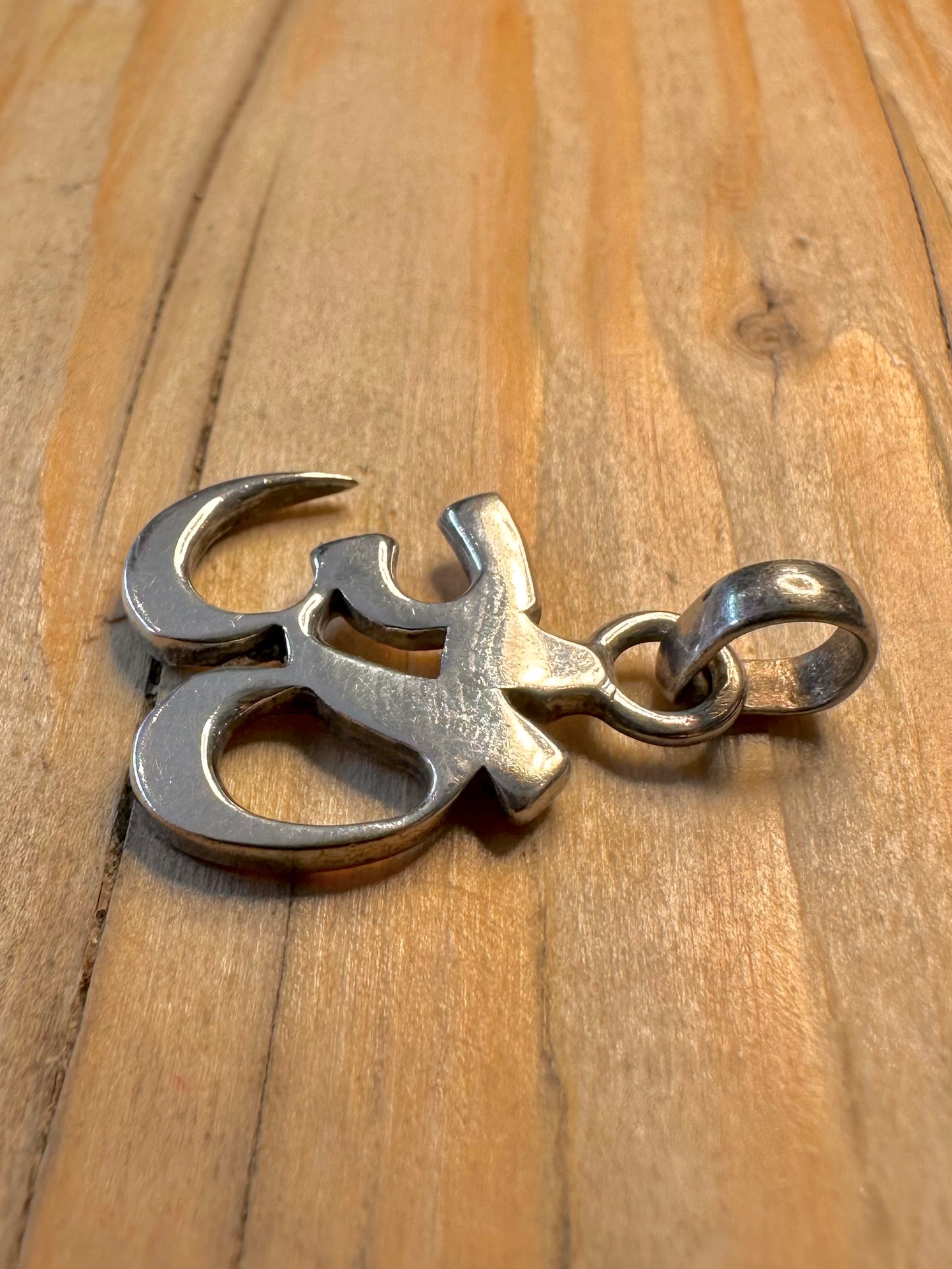 Vintage Om 925 Silver Pendant