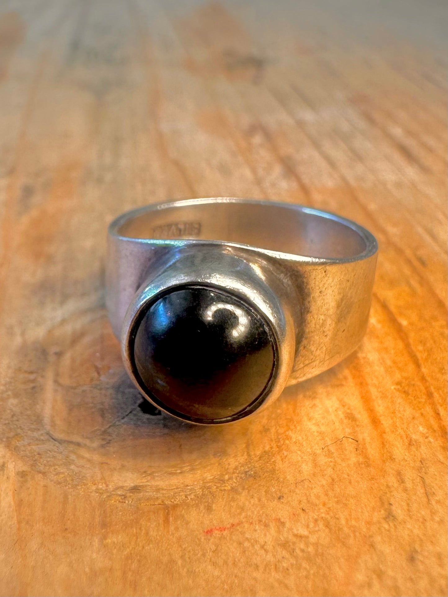 Onyx Circle Signet Style 925 Sterling Silver Size N Ring