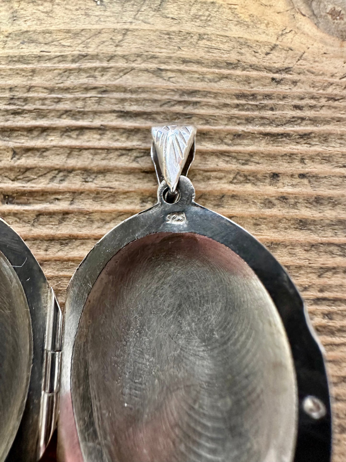 Vintage Large Engraved Oval 925 Silver Locket Pendant