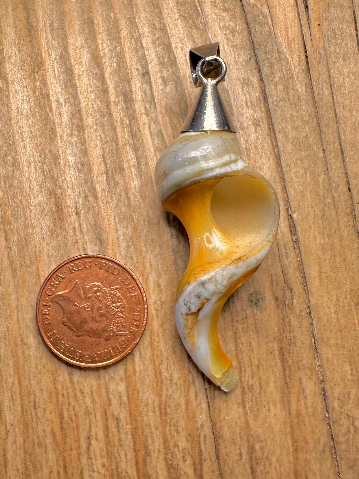 Vintage Natural Shell Twisted 925 Sterling Silver Pendant