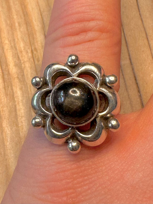 Vintage Black Stone Flower 925 Silver Size N Ring