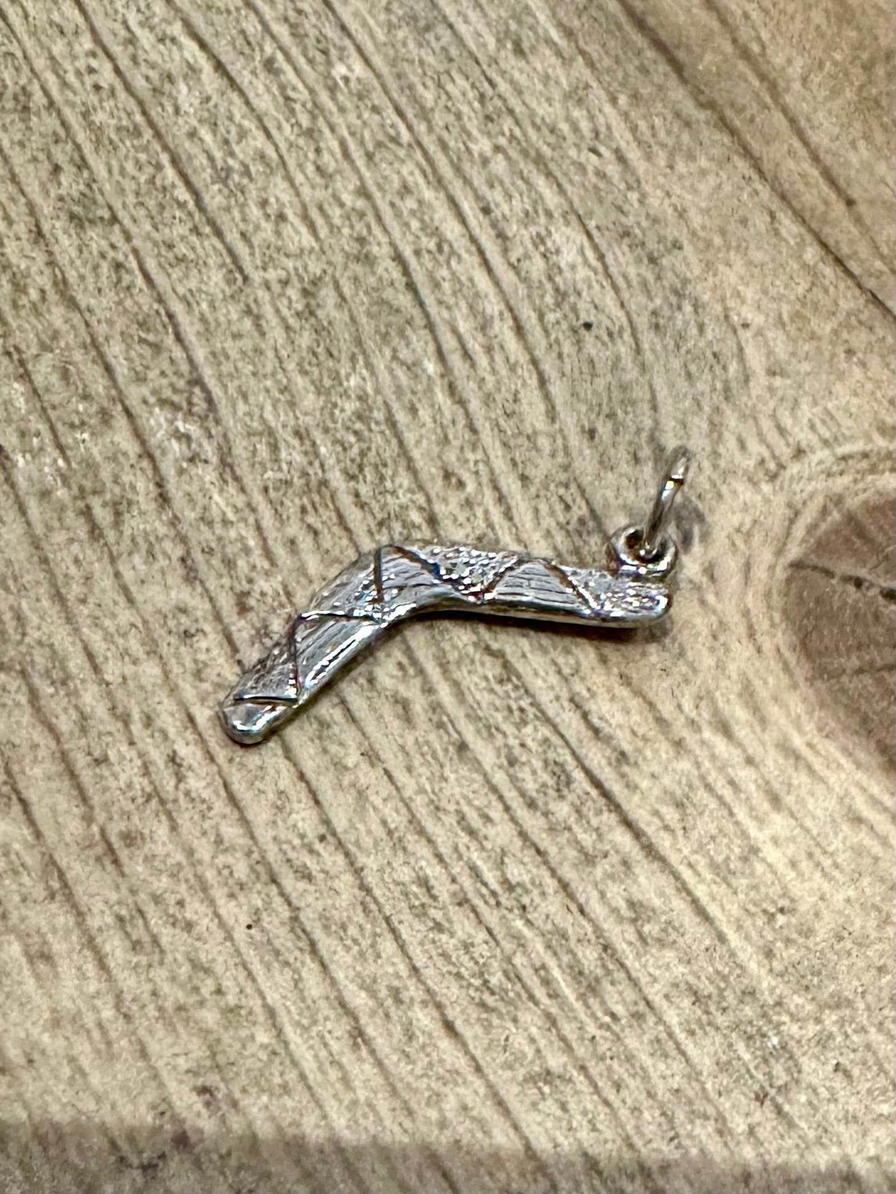 Vintage Boomerang 925 Silver Charm Pendant