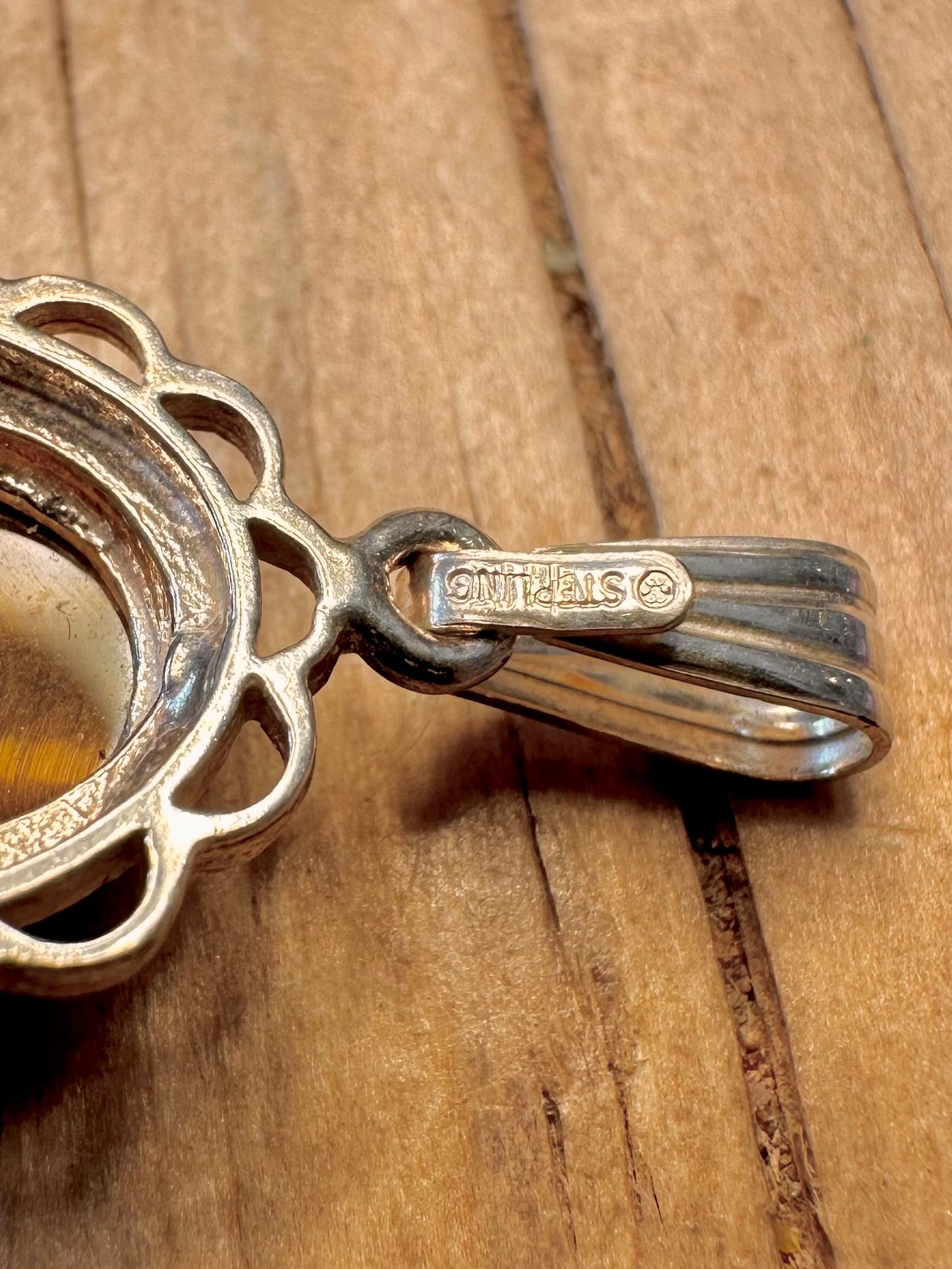 Vintage Tigers Eye Ornate 925 Sterling Silver Pendant