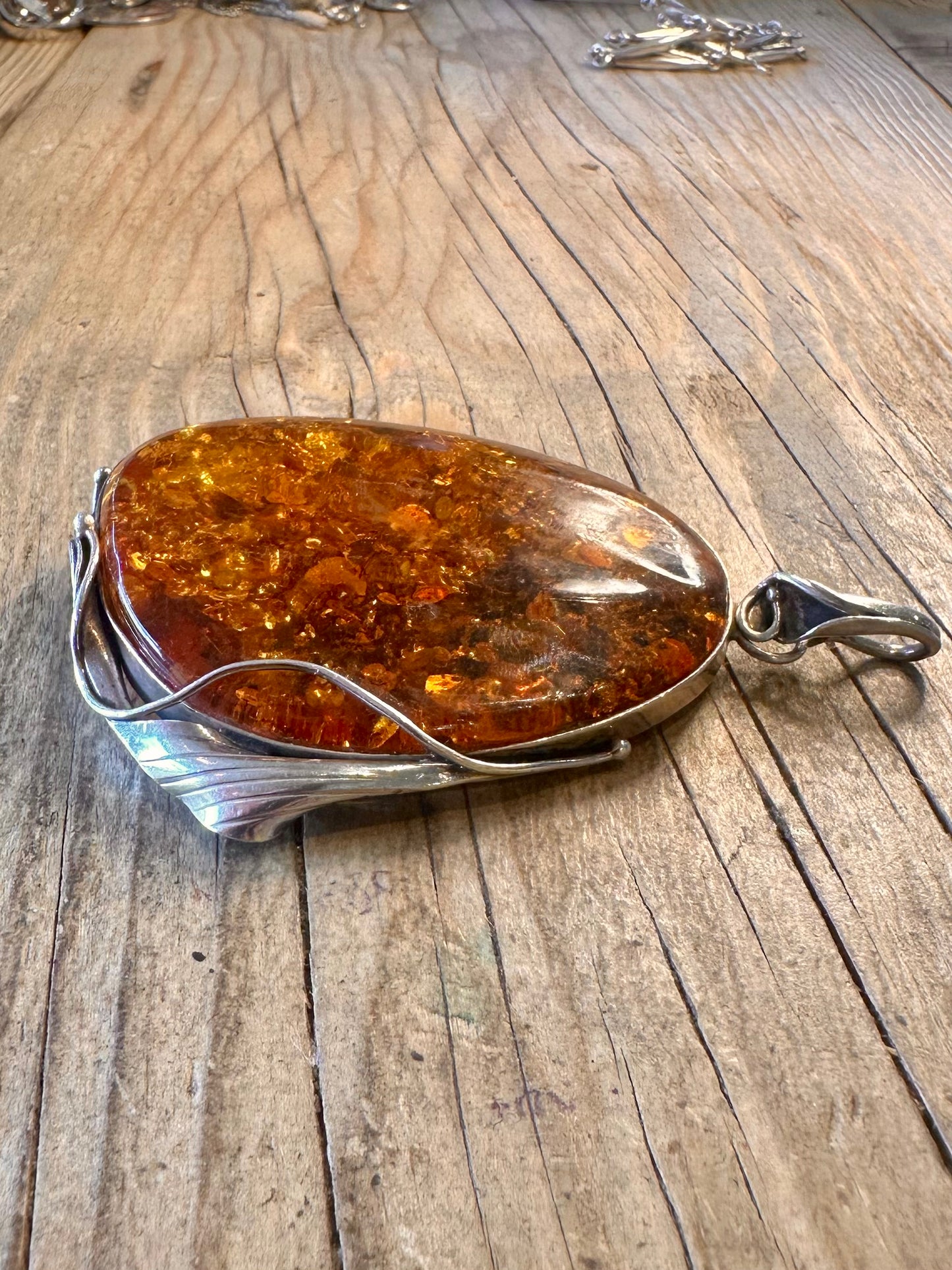 Vintage Large Baltic Amber Floral Leaf Design Setting 925 Sterling Silver Pendant