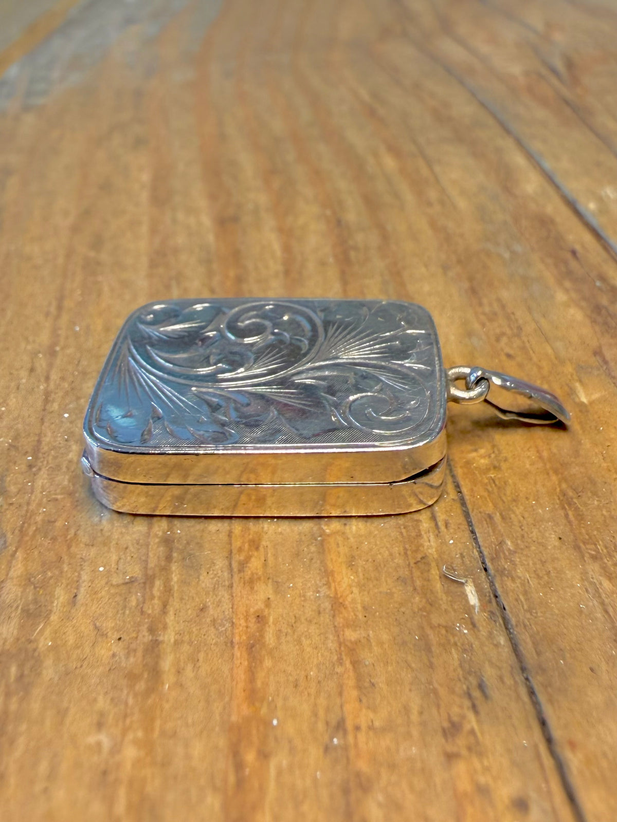 Stunning Rectangle Engraved 1979 Locket Maker OJ Birmingham 925 Sterling Silver Pendant