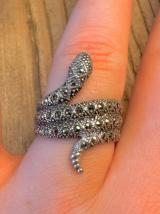 Marcasite Coiled Snake 925 Sterling Silver Size S1/2 Ring