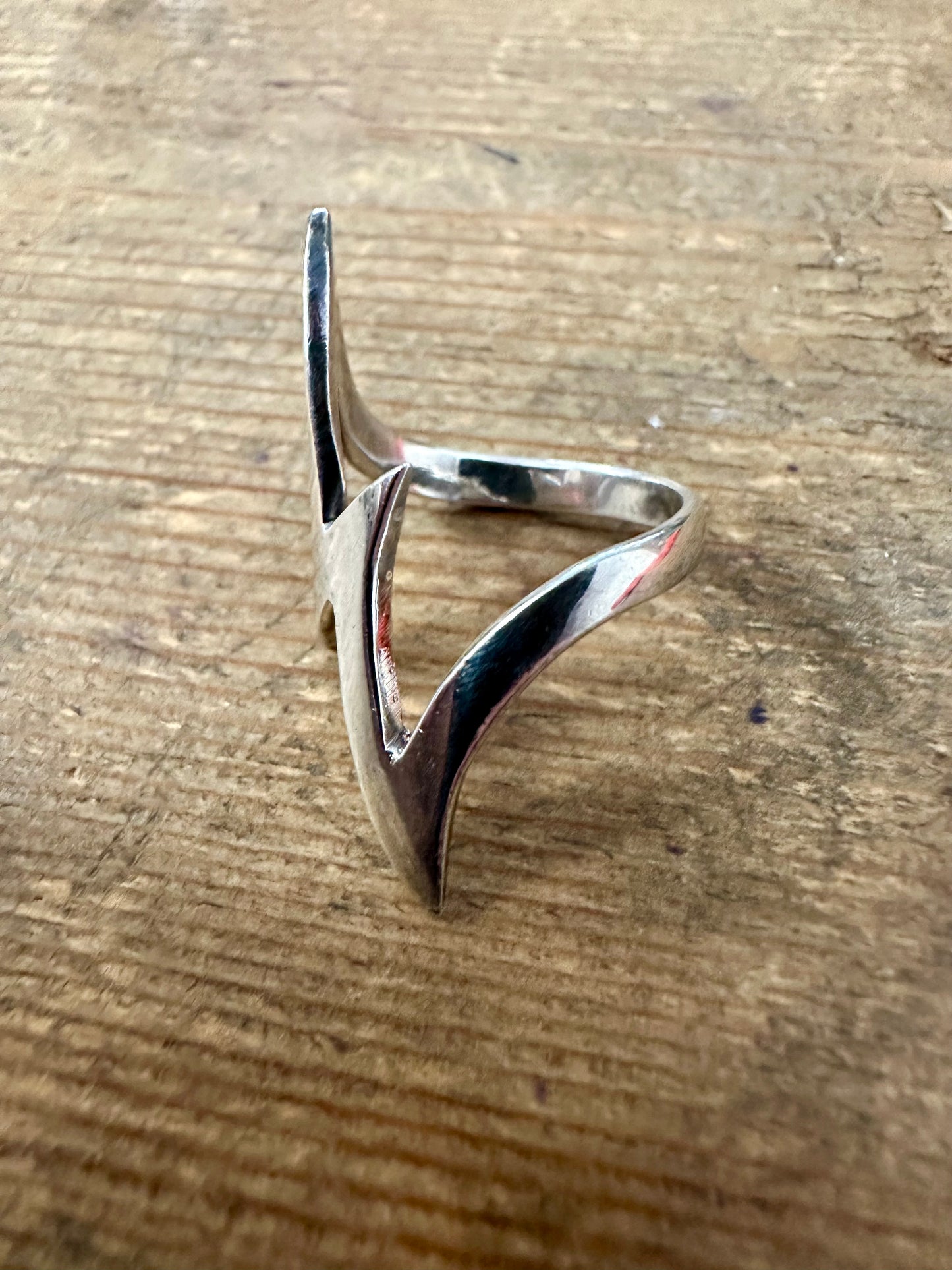 Abstract Lightning 925 Silver Size O Ring