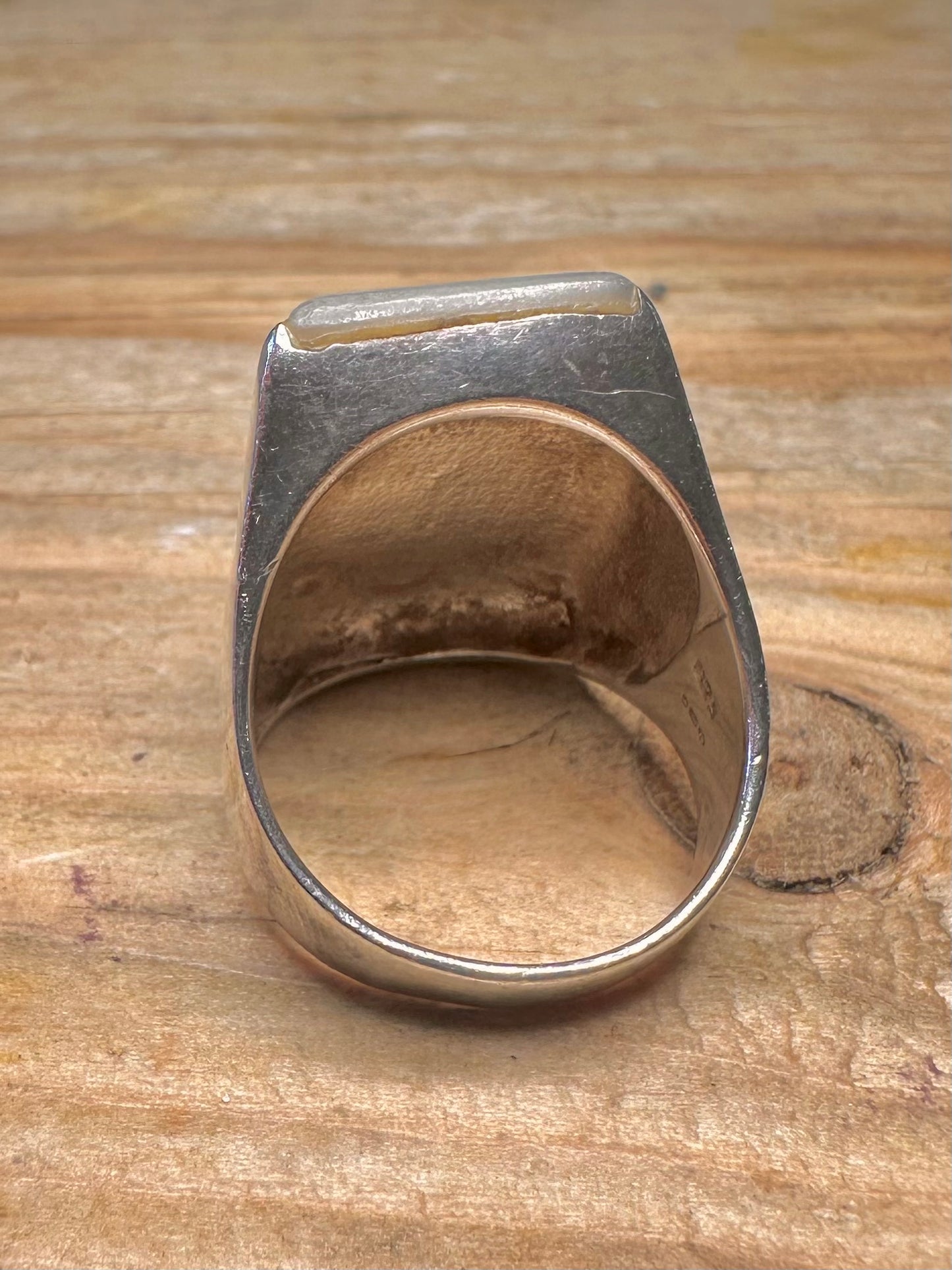 Modernist Mother of Pearl Rectangle 925 Sterling Silver Size O Ring