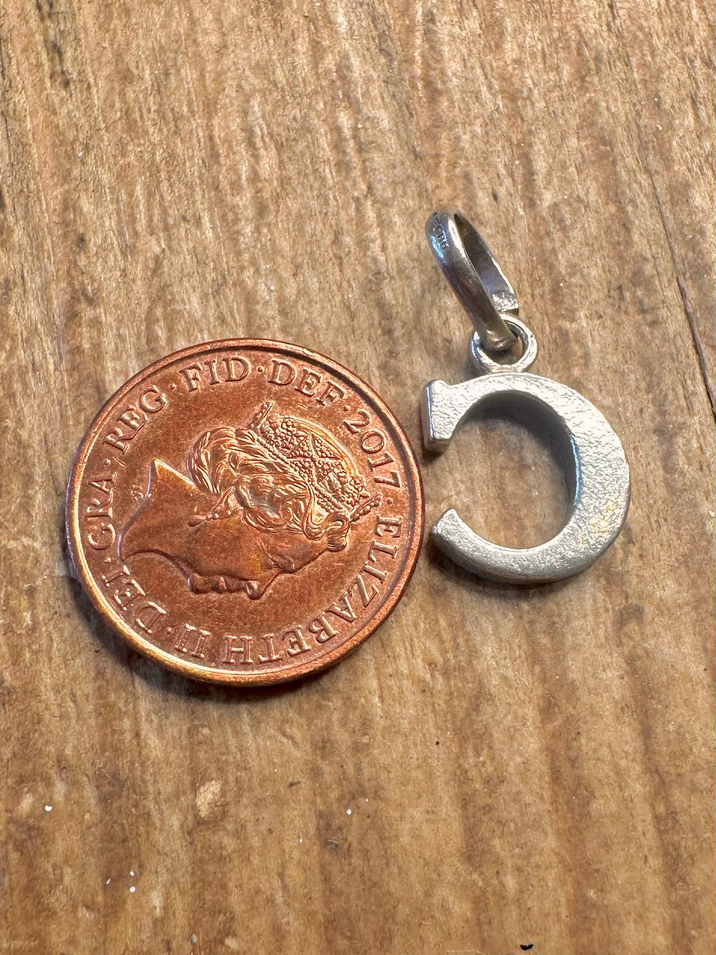 Links of London 2006 Letter C 925 Sterling Silver Charm Pendant