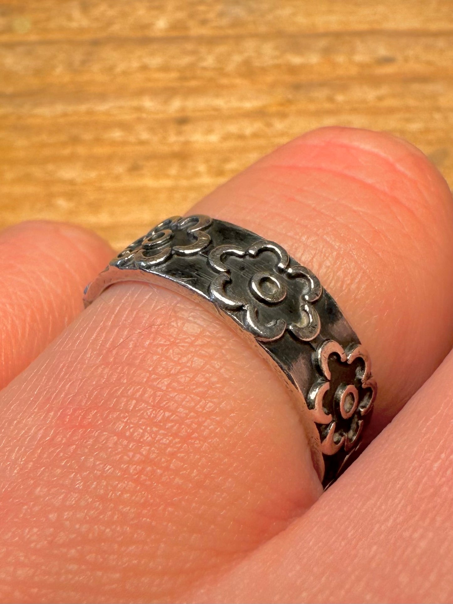 Vintage Flower Band Mexico 925 Sterling Silver Size P Ring